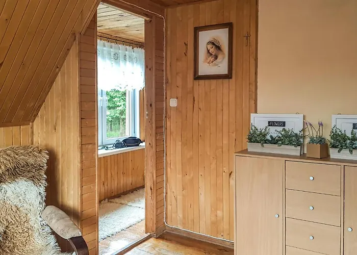 2 Bedroom Beautiful In * Dominikowo