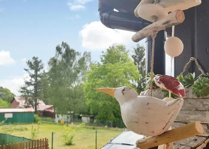 別荘 2 Bedroom Beautiful In Dominikowo